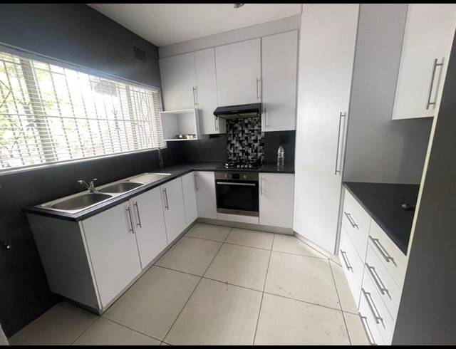 2 BEDROOM DUPLEX FOR SALE IN FOREST HILL